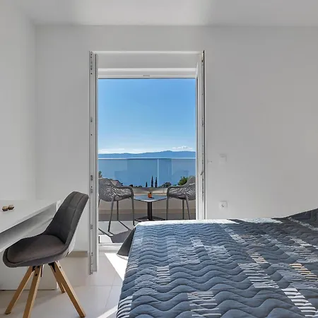 Golden Horizon Retreat Apartment Podgora Exterior photo