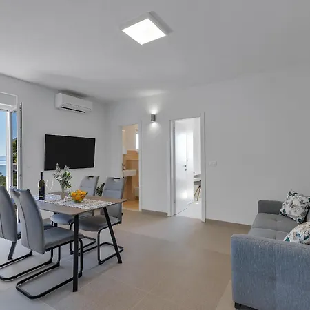 Golden Horizon Retreat Apartment Podgora Exterior photo