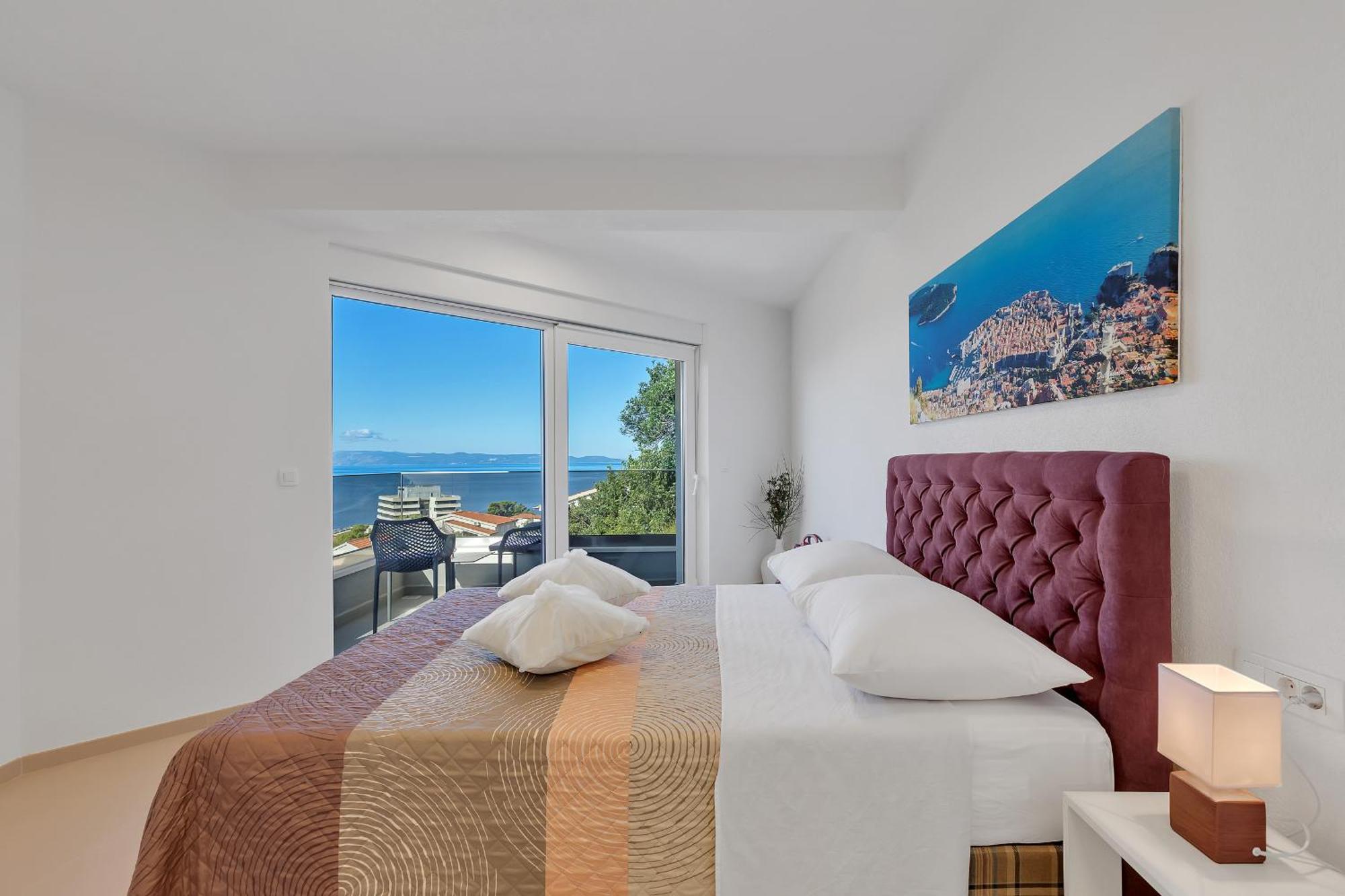 Luxury * Podgora